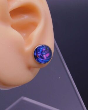 Náušnice puzeta s pryskyřicí 12 mm fialový abstraktní motiv